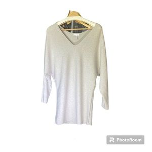Leith Sweater Dress M Light Grey Long Sleeve, comfortable fabric. Stylish